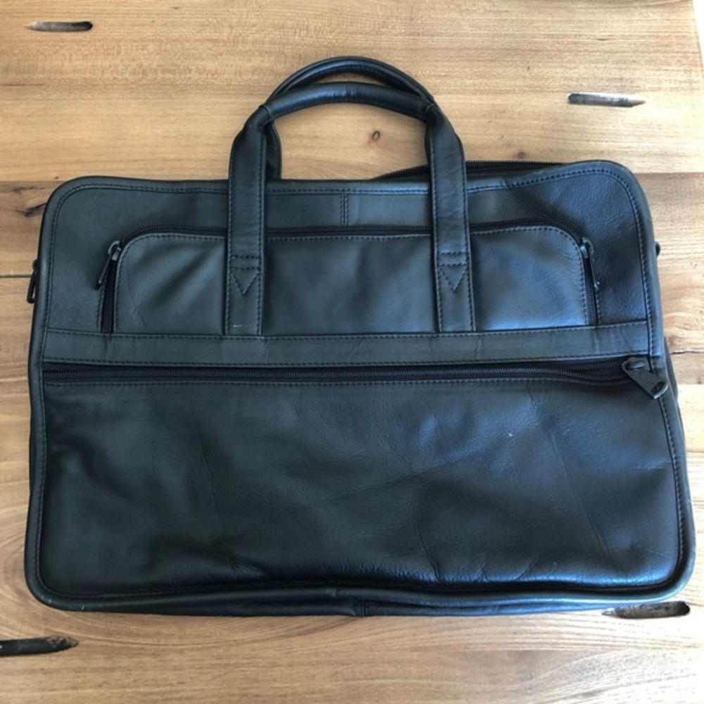 WINN International Leather Laptop Bag
